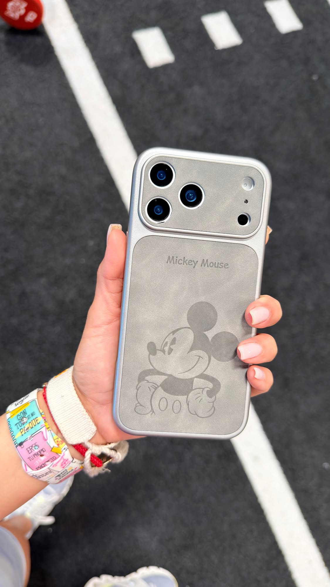 4A5F7DEE-FFD3-495F-A57E-2A100167713A Case Mickey - Imagen 1